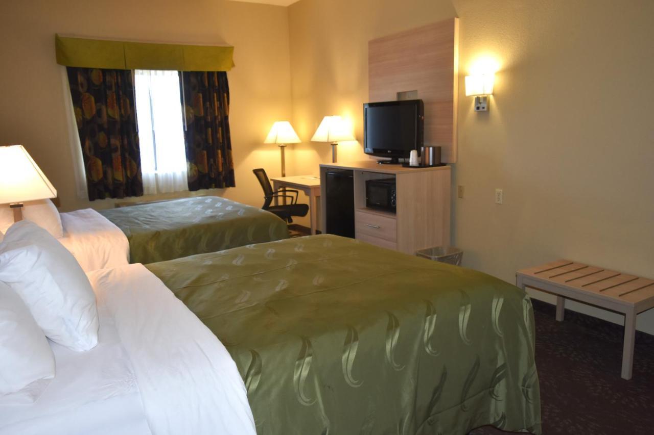 Quality Inn & Suites Brooks Louisville South Exterior foto