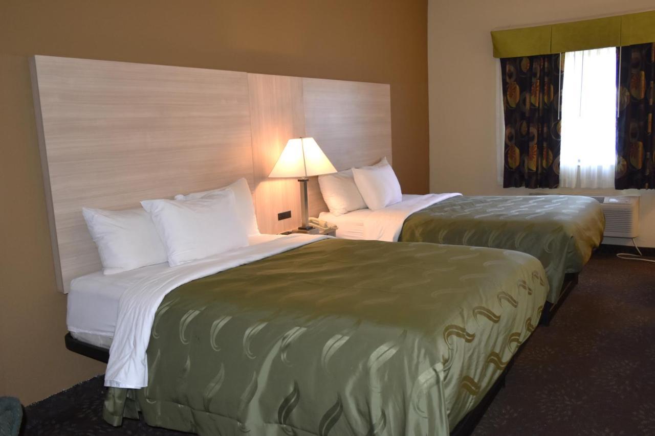 Quality Inn & Suites Brooks Louisville South Exterior foto